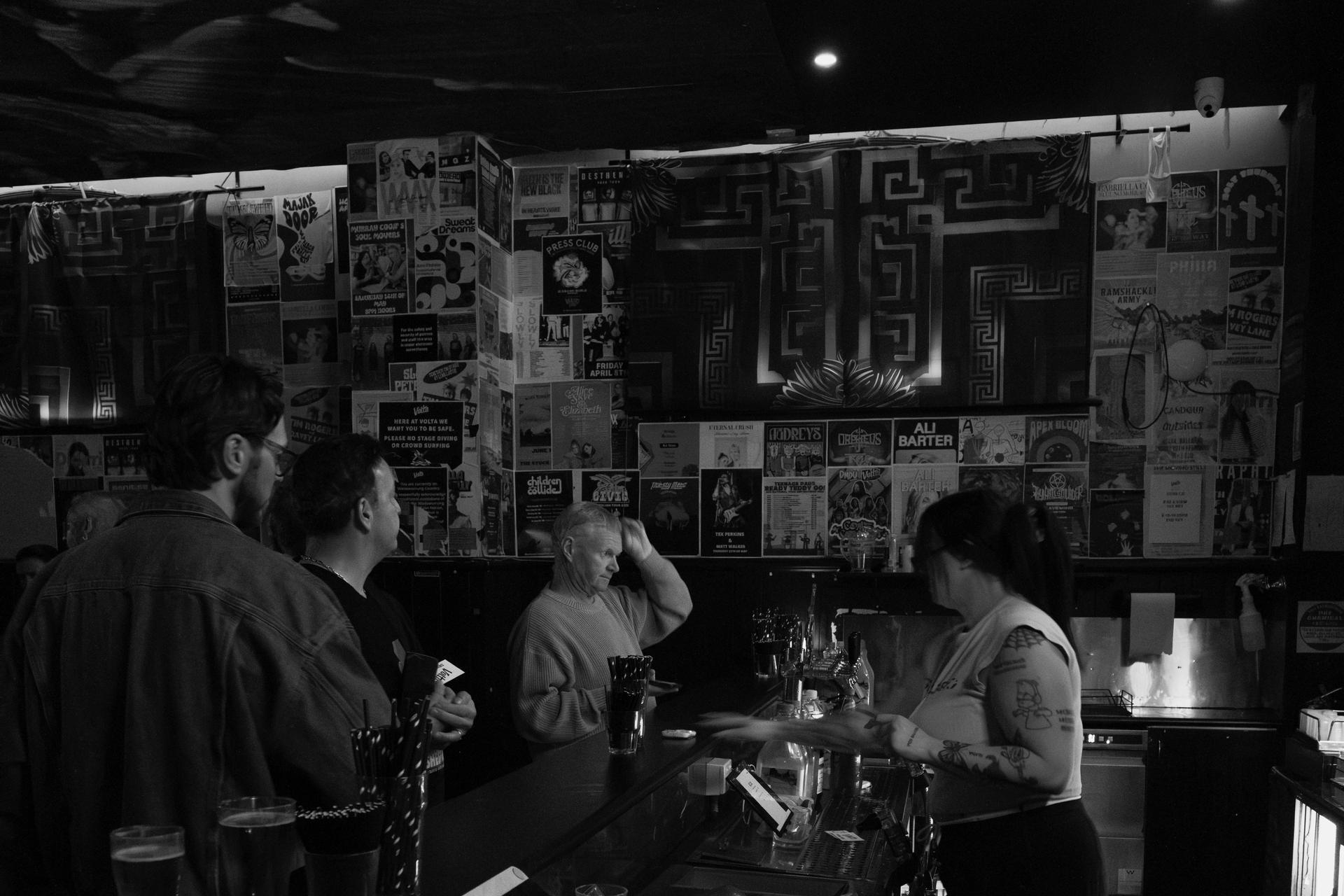 Live music photograph — Ashestoashes